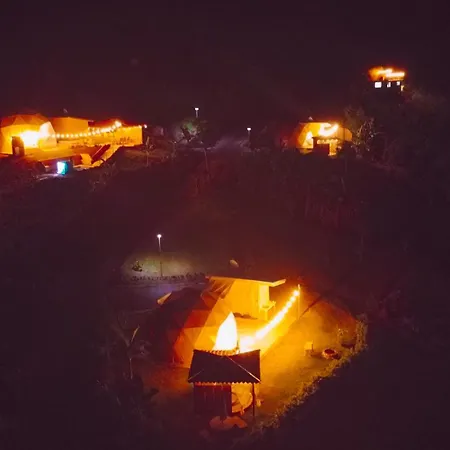 Las Colinas Glamping Turrialba Exterior photo