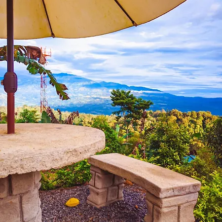 Las Colinas Glamping Turrialba Exterior photo