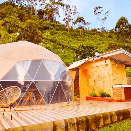 Las Colinas Glamping Turrialba Exterior photo