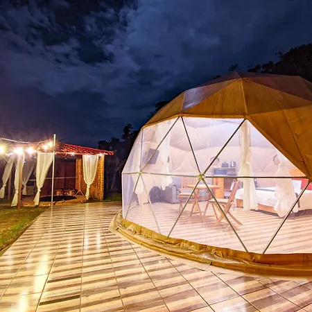 Las Colinas Glamping Turrialba Exterior photo