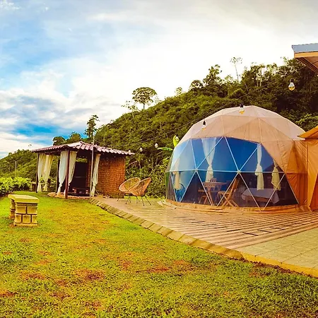 Las Colinas Glamping Turrialba Exterior photo