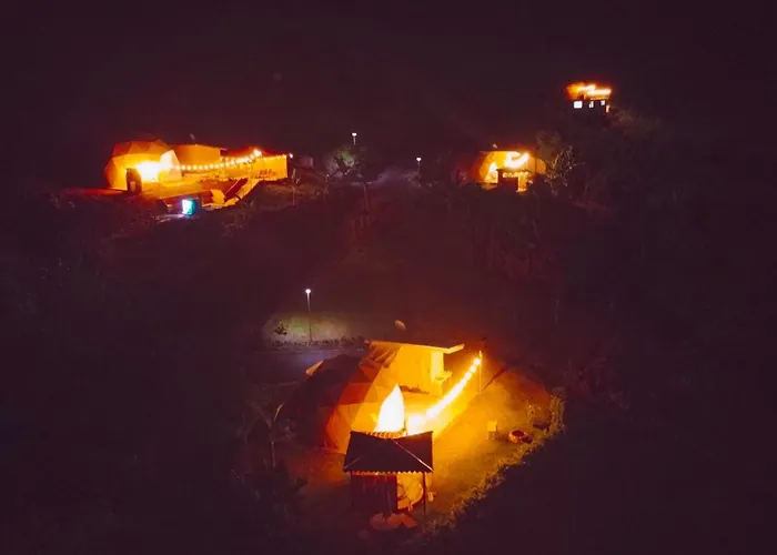 Las Colinas Glamping