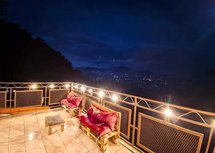 Las Colinas Glamping
