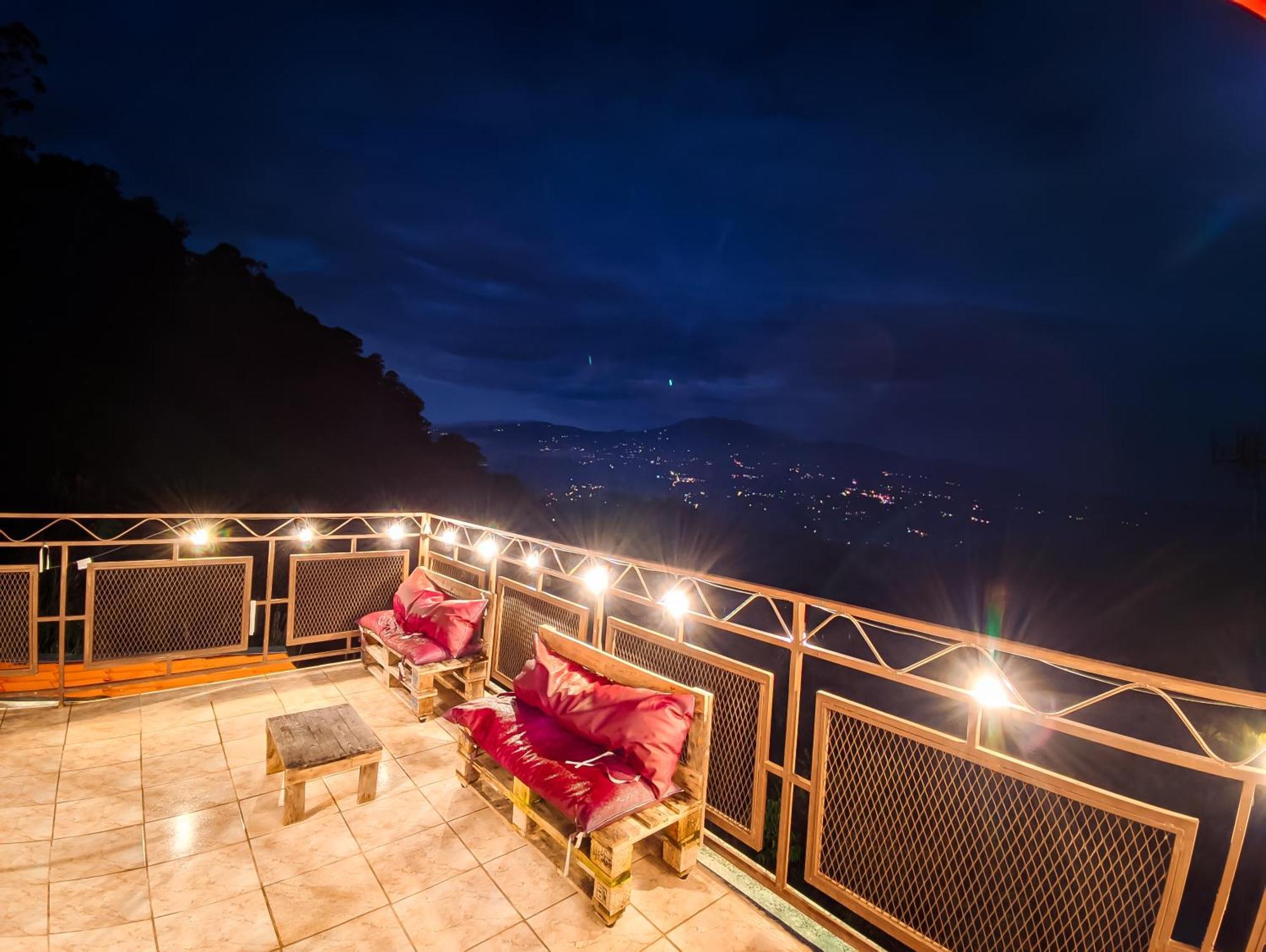 Colinas Glamping Turrialba