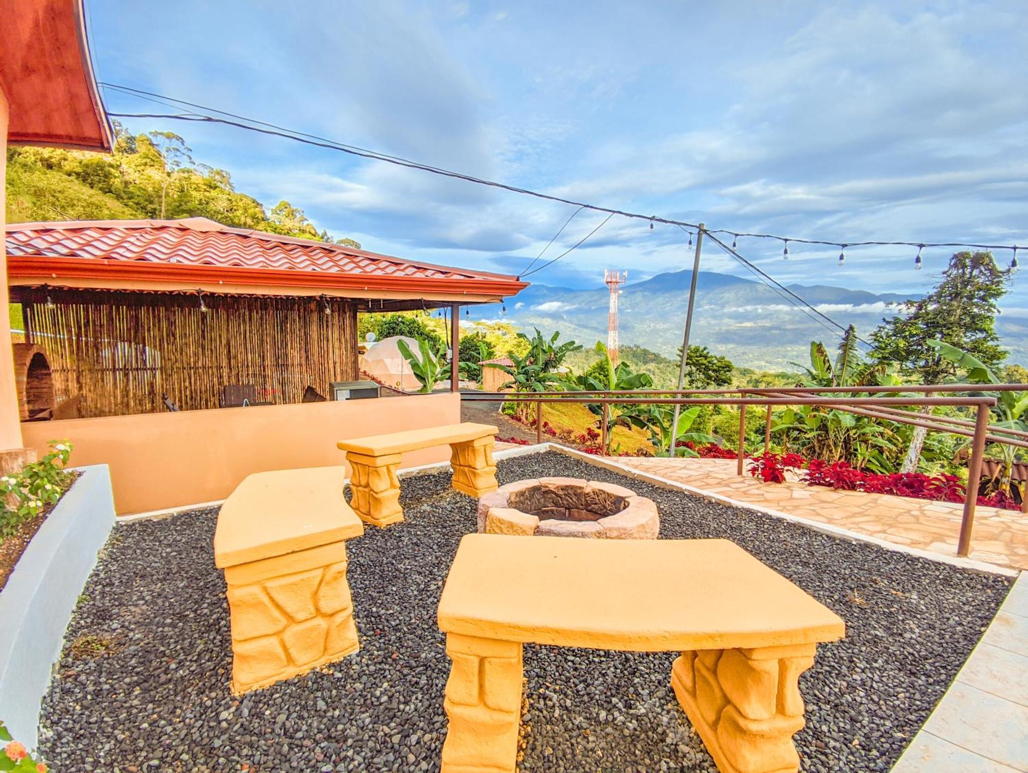 Colinas Glamping Campsite