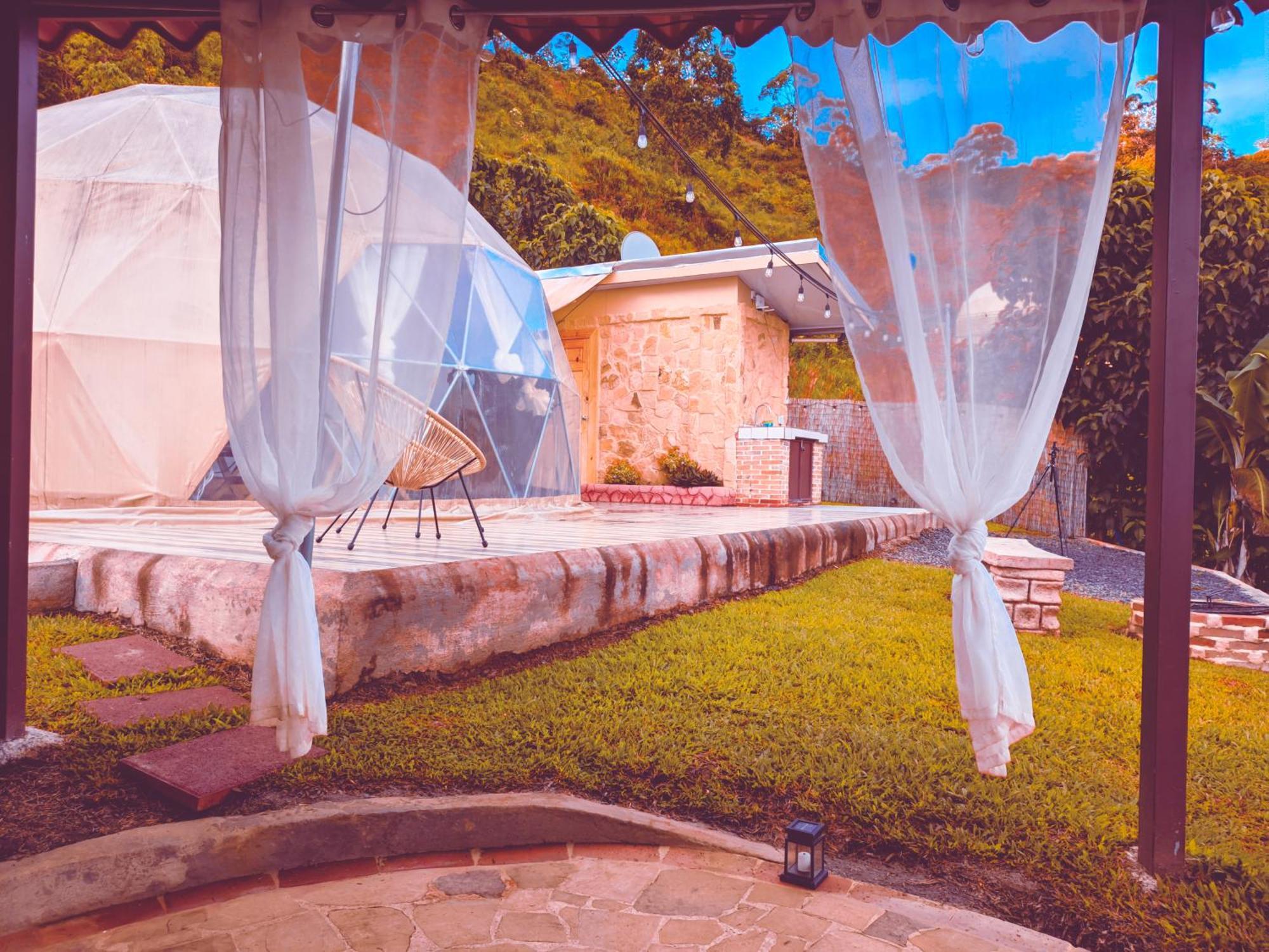 Colinas Glamping Turrialba